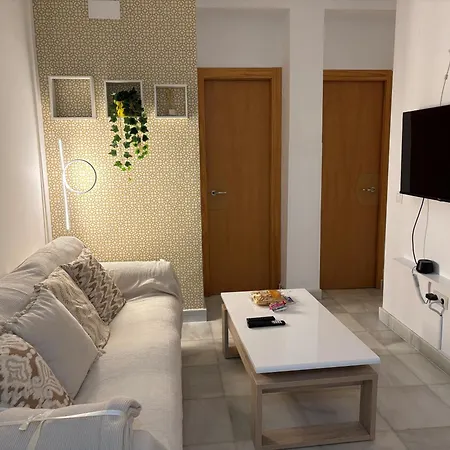 Bonito Y Muy Fresco En Nervion De Dos Y Dos Banos Apartment *