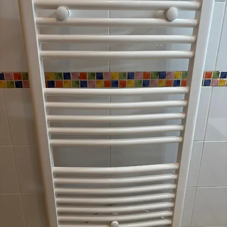 Bonito Y Muy Fresco En Nervion De Dos Y Dos Banos Apartmán